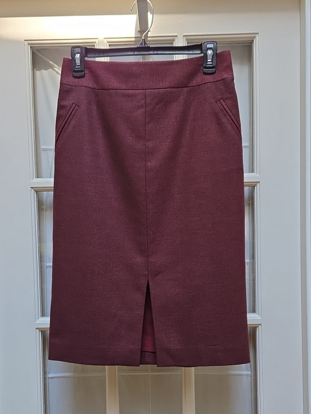 Nordstoms Classiques Entier Burgundy Pencil Skirt with Front Vent